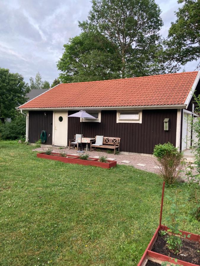 Fint Boende I Vackra Marielund Uppsala Bagian luar foto